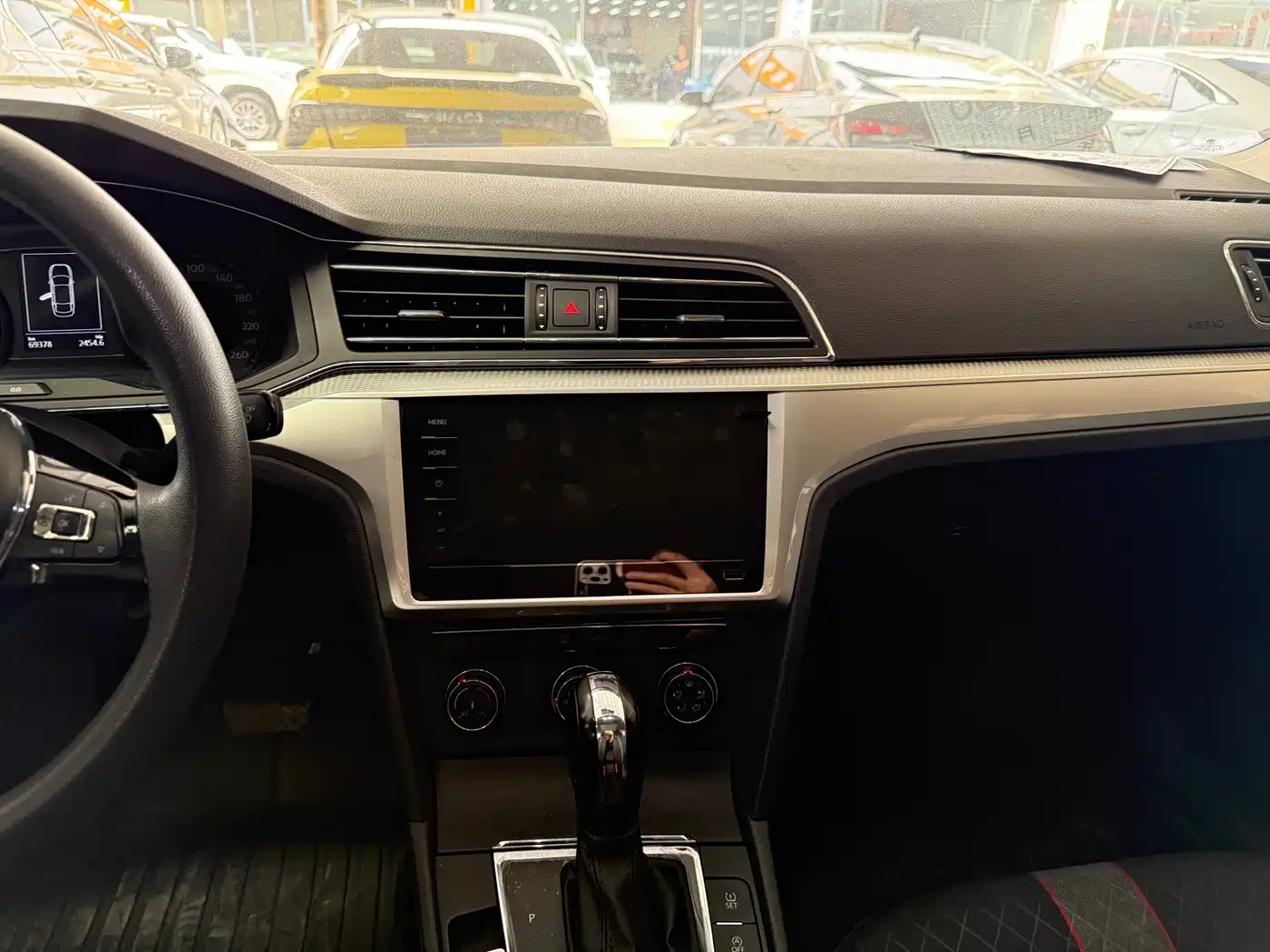 Volkswagen Lamando 2021 230TSI DSG Fashion Edition фото 12