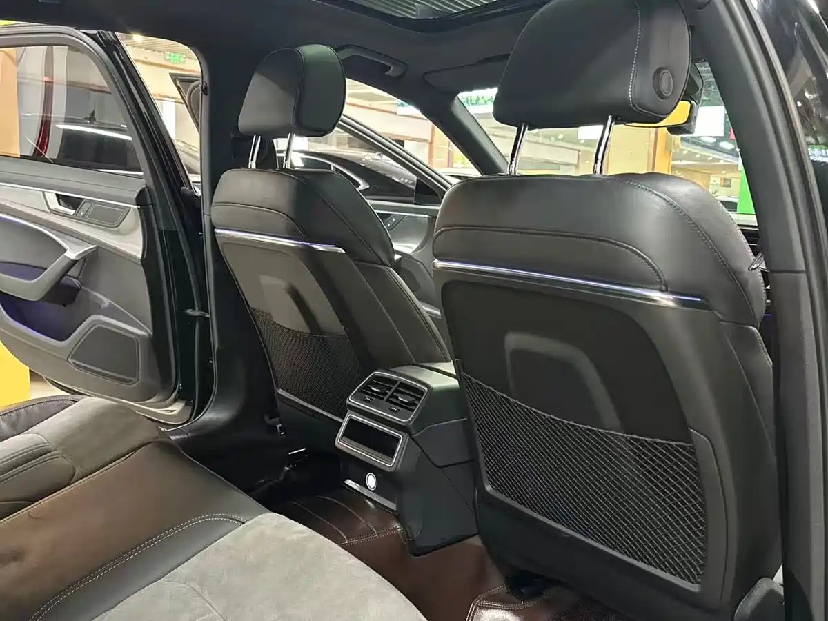 Audi A6L 2020 40 TFSI Luxury Dynamic фото 18