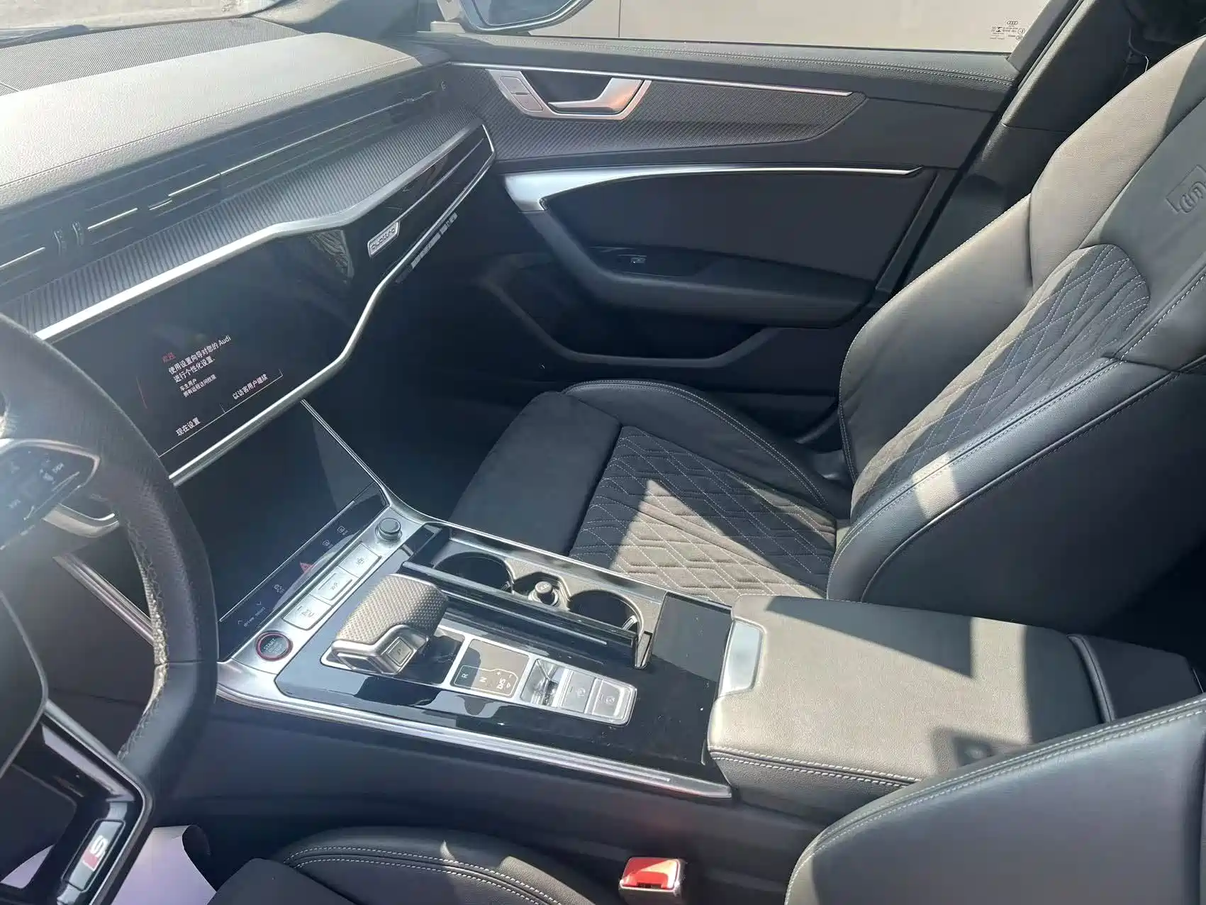 Фото 6 - Audi S6