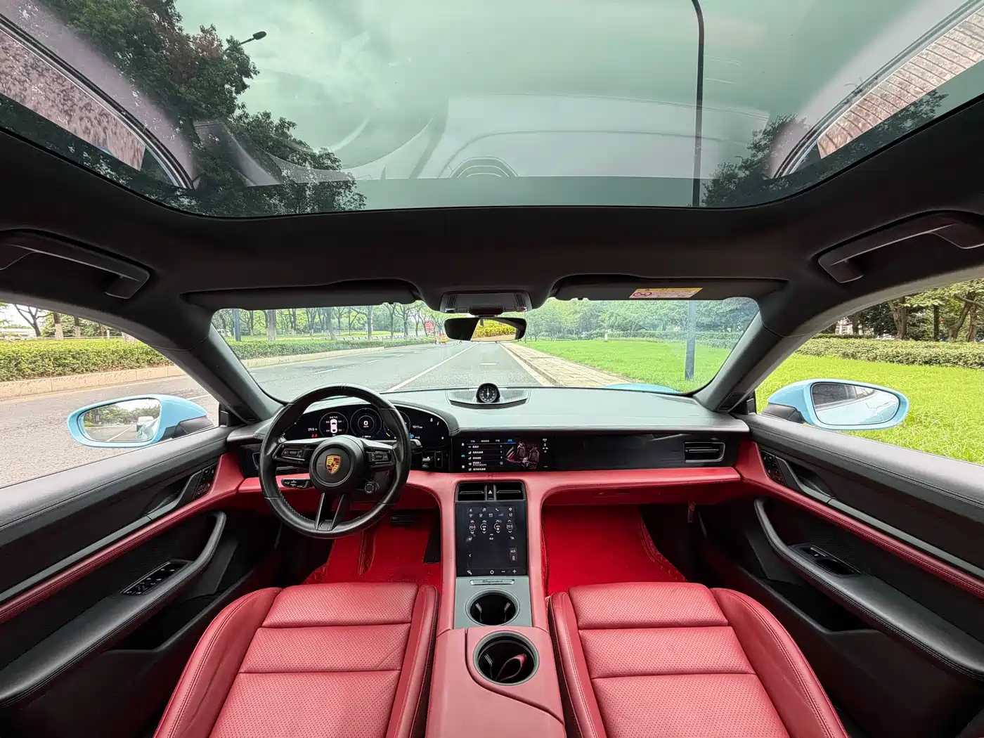 Porsche Taycan 2025 2022 Taycan
