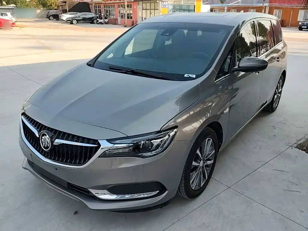 Фото 2 - Buick GL6
