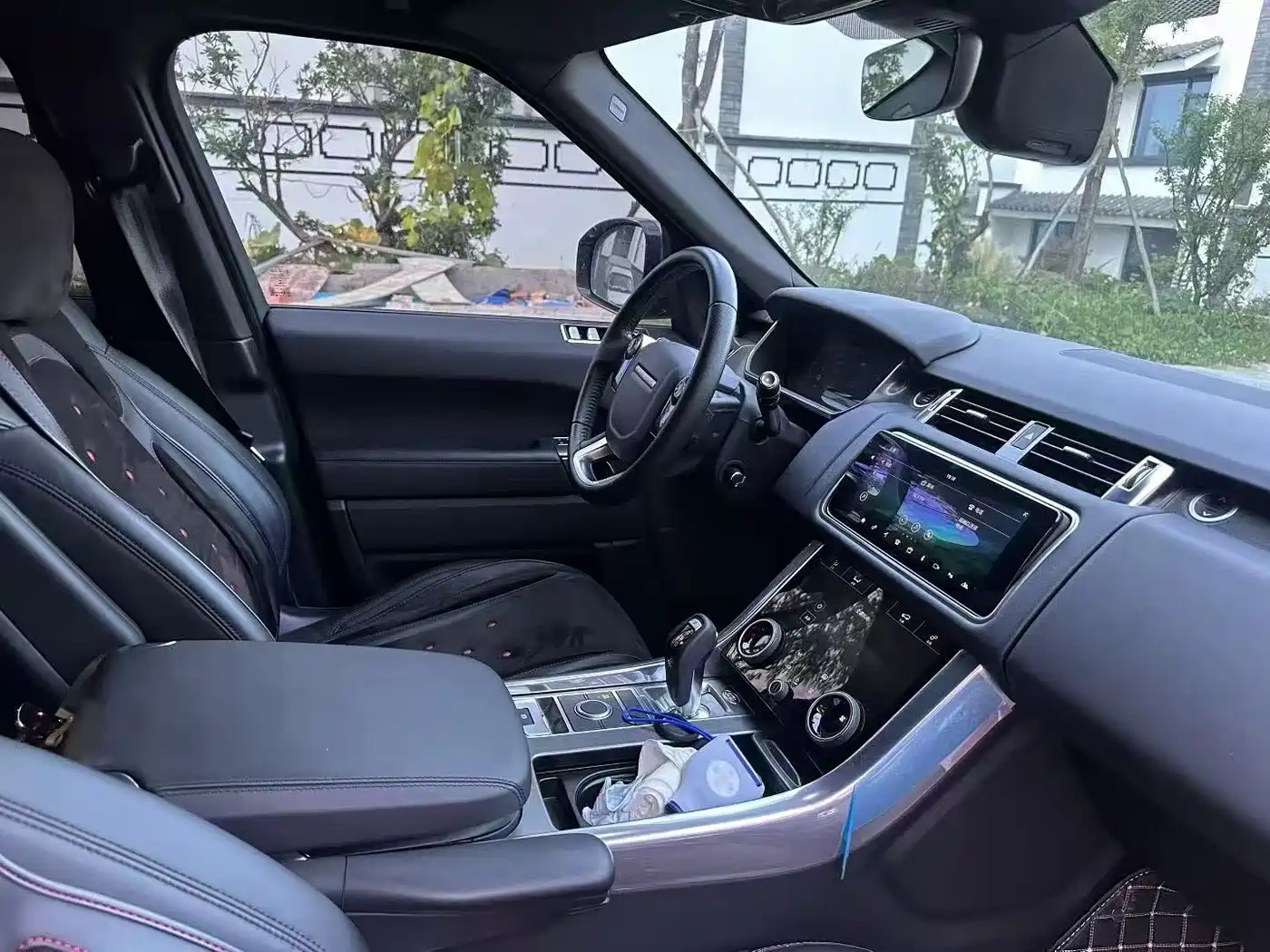 Land Rover Range Rover Sport 2021 3.0 L6 SE фото 9