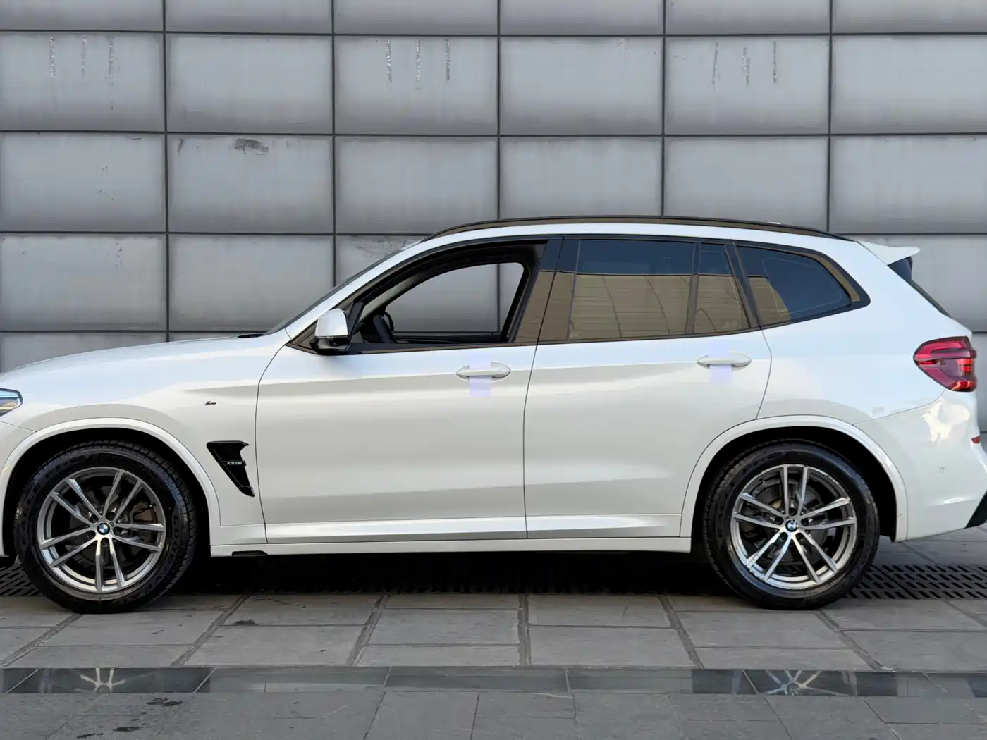 BMW X3 2018 xDrive30i Leading M Sport Package China V фото 4