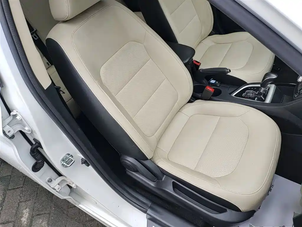 Changan Yuexiang V7 2016 2015 1.6L Automatic Lexiang China V