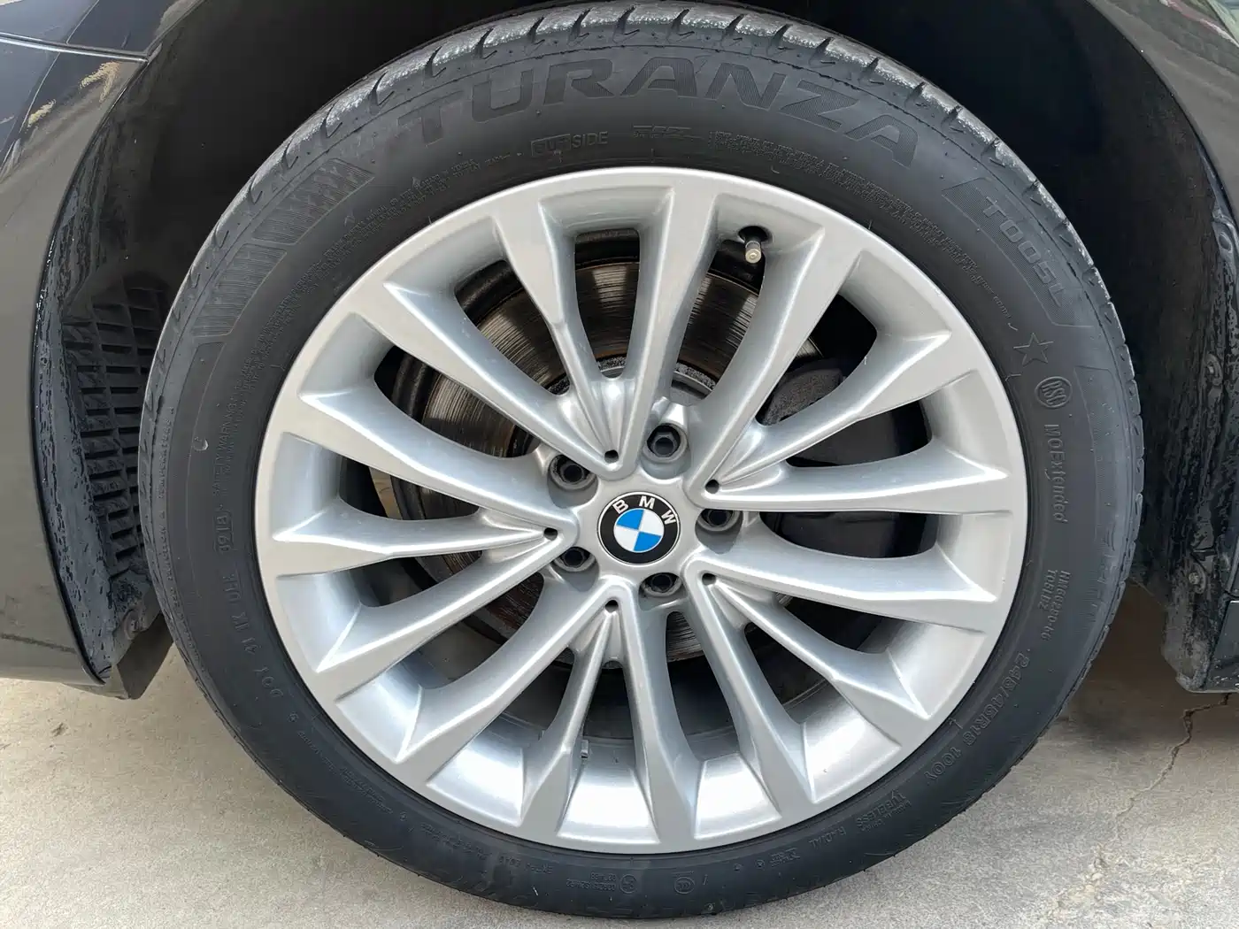 BMW 5 Series 2018 525Li Luxury Package фото 25