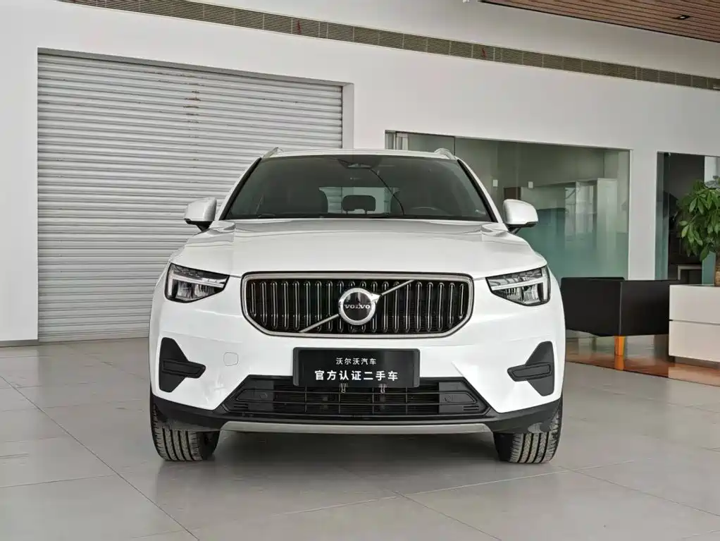 Volvo XC40 2024 2024 B3 Smart Elite Luxury Edition