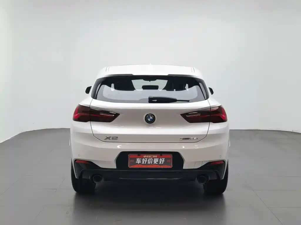 BMW X2 2022 2021 Facelift sDrive25i Shadow Night Edition