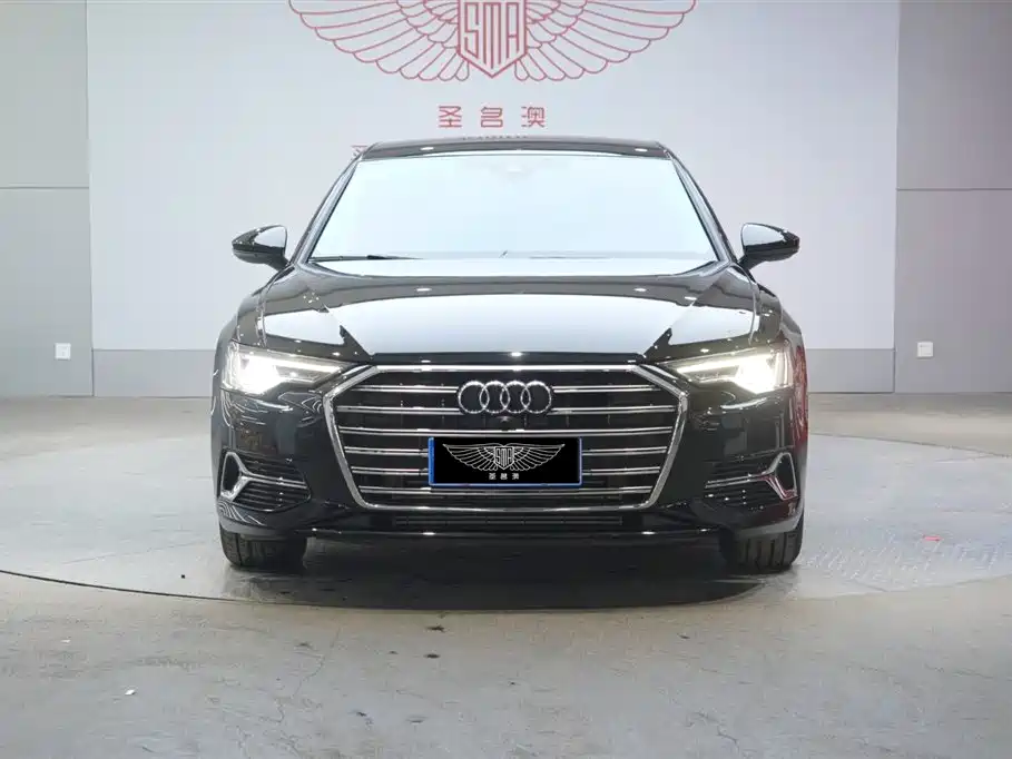 Audi A6L 2024 45 TFSI Premium Elegance фото 2