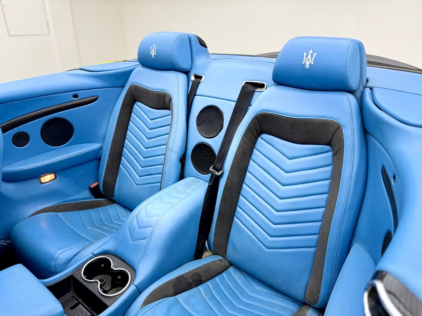 Maserati GranCabrio 2012 4.7L Sport фото 24