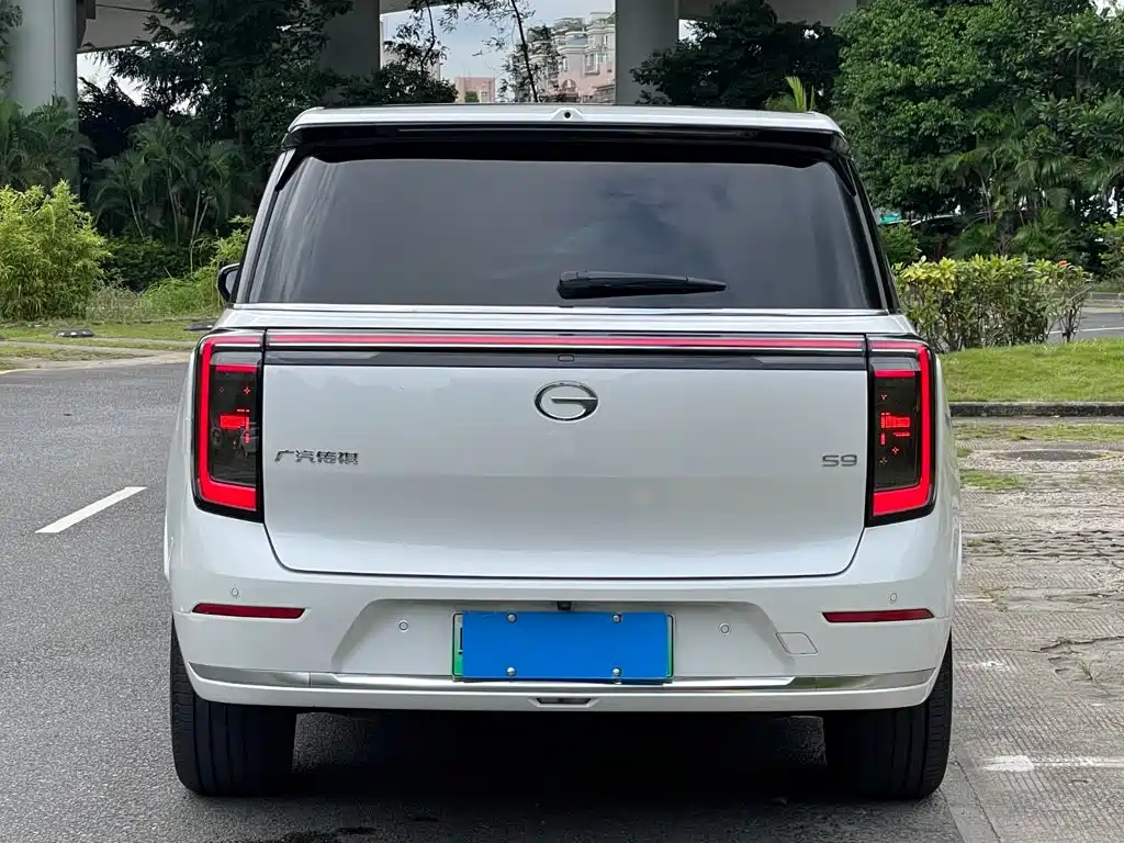 GAC Trumpchi Trumpchi Vision S9 2025 2025 1.5T Hybrid Premium