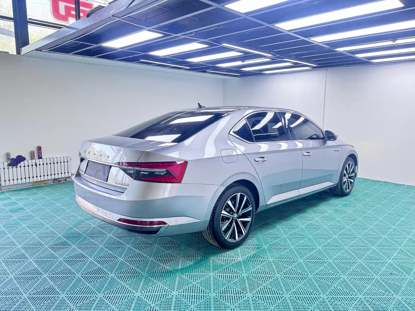 Škoda Superb 2023 Facelift TSI280 DSG Premium Edition фото 6
