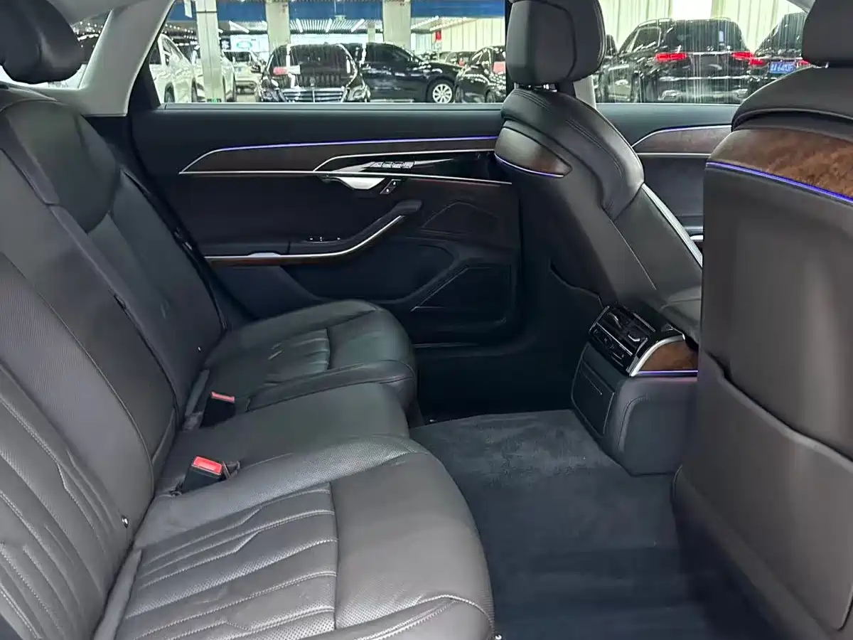 Audi A8 2019 Plus A8L 50 TFSI quattro Luxury фото 12