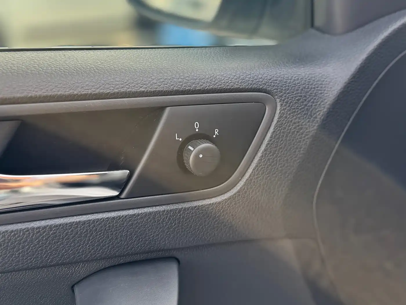 Škoda Rapid 2019 1.5L Automatic Comfort Version China VI фото 25