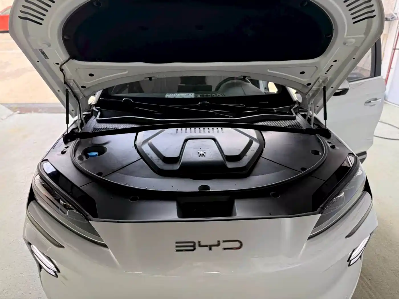 BYD Song PLUS PHEV 2024 Glory Edition EV 520km Luxury фото 20