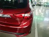 Фото 8 - Nissan Tiida