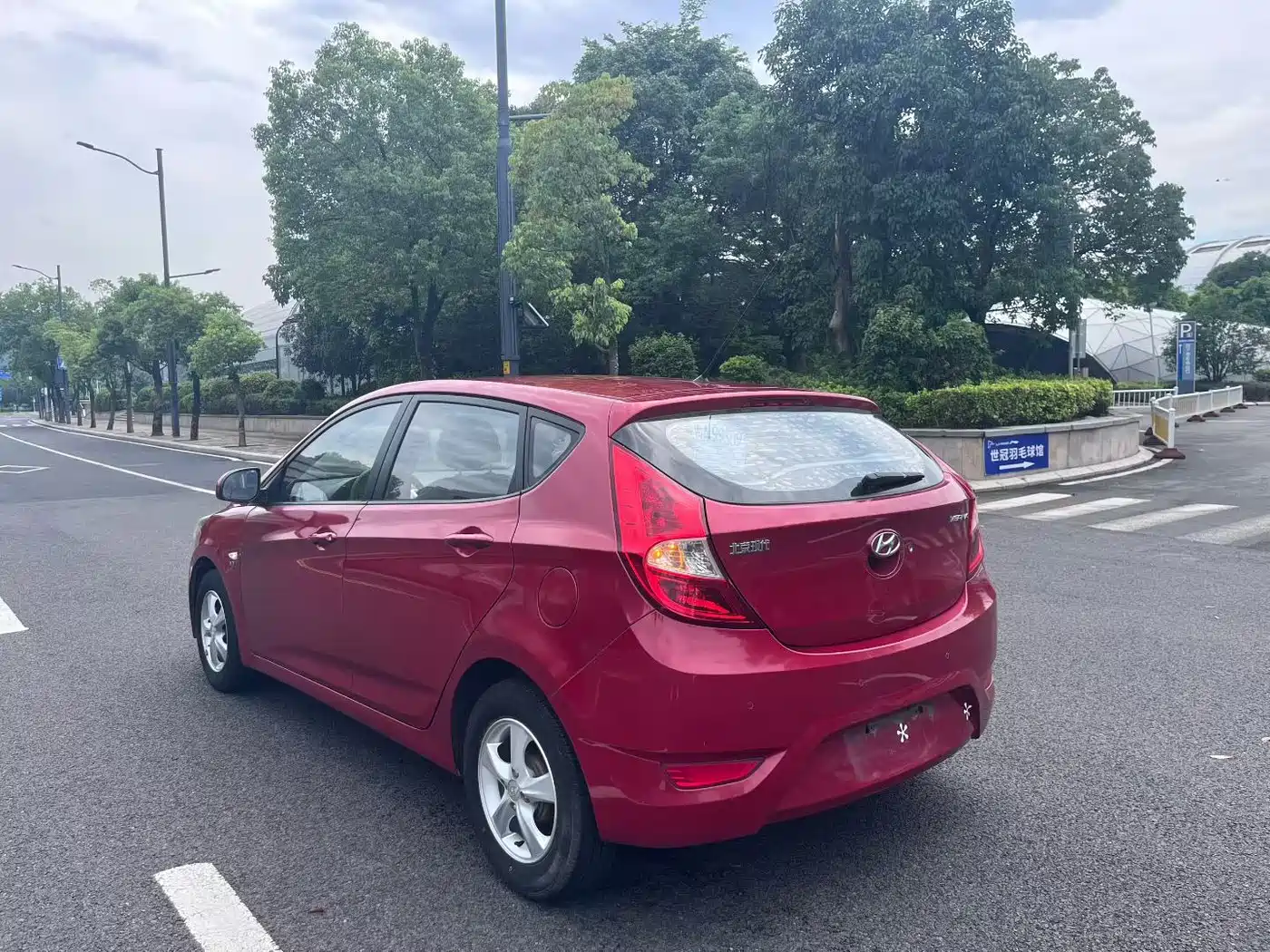 Hyundai Reina 2014 2014 Model 1.4L Automatic GLX