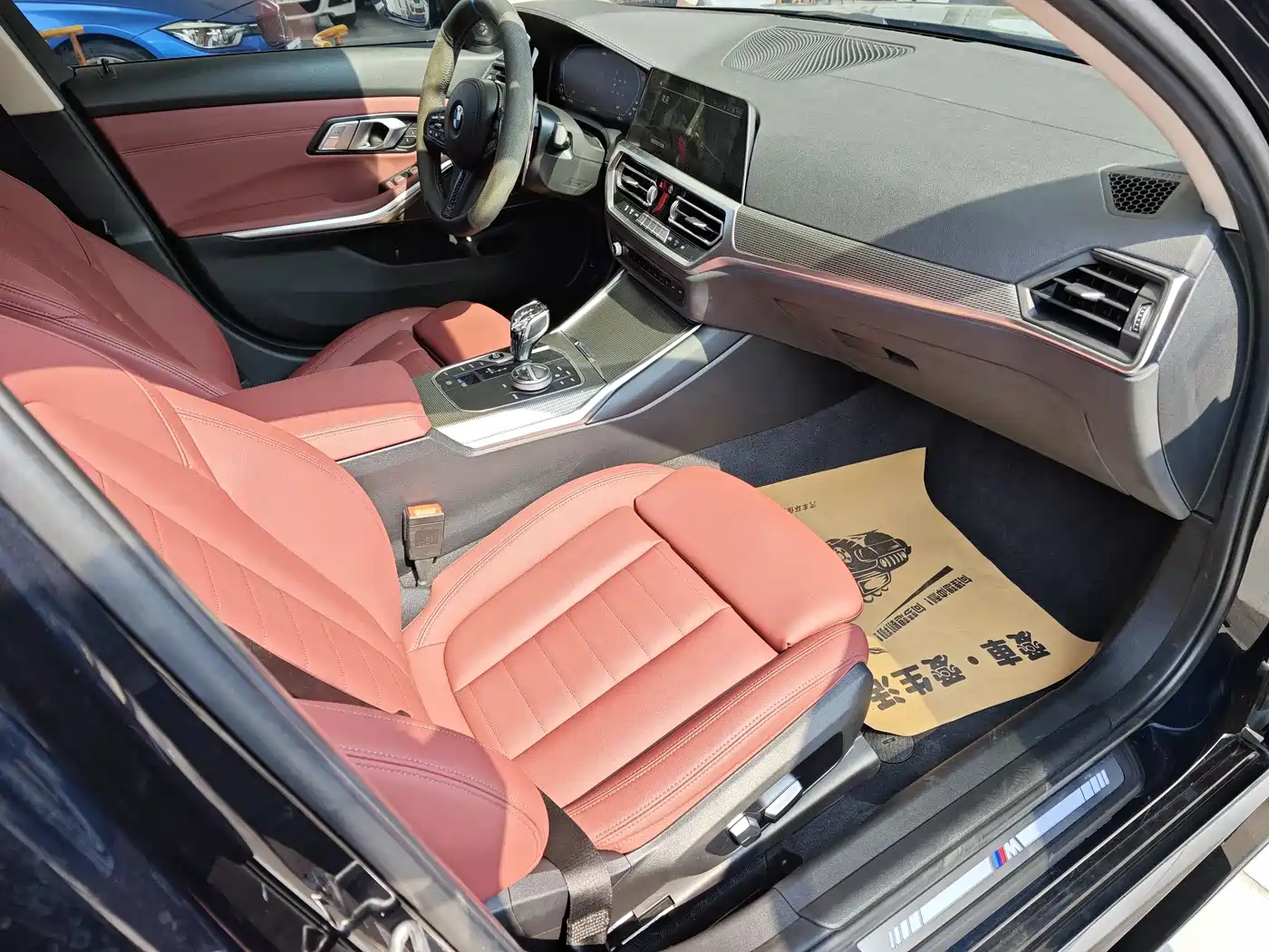 BMW 3 Series 2021 325i M Sport Night Edition фото 6