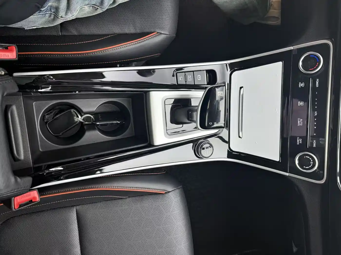 Kia Seltos 2023 1.5L CVT Luxury Edition фото 14