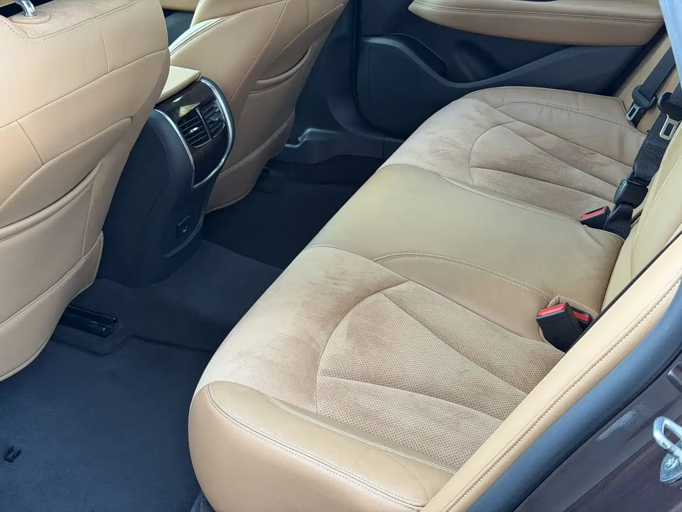 Фото 11 - Buick LaCrosse