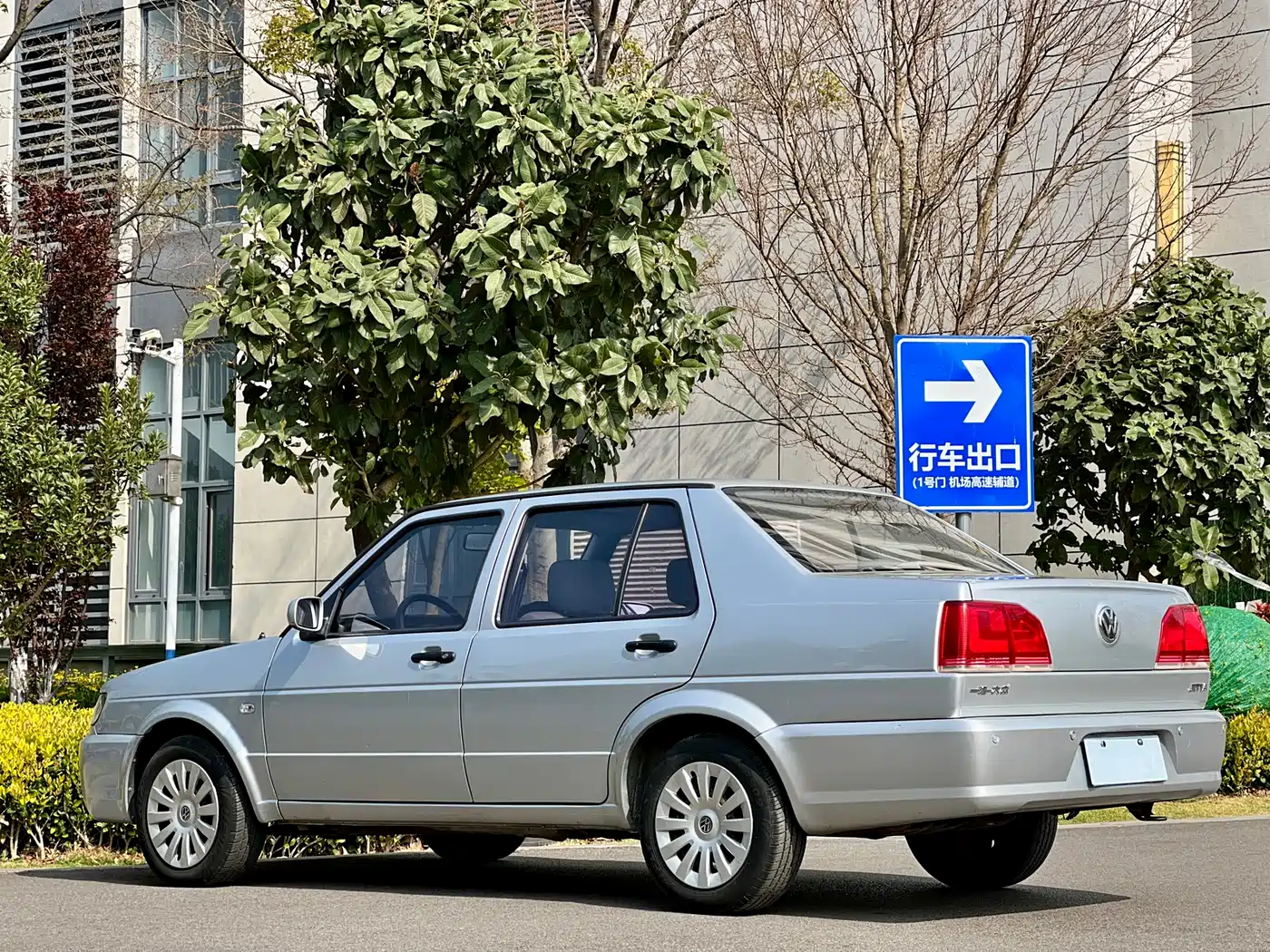 Volkswagen Jetta 2012 1.6L Collector's Edition фото 8