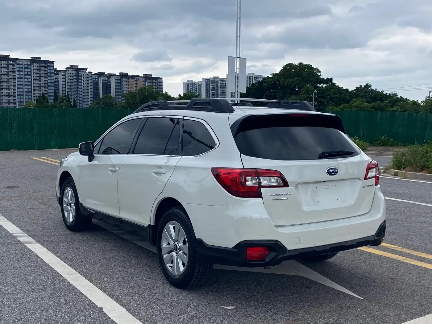 Subaru Outback 2017 2.5i Luxury Navigation Edition EyeSight фото 9