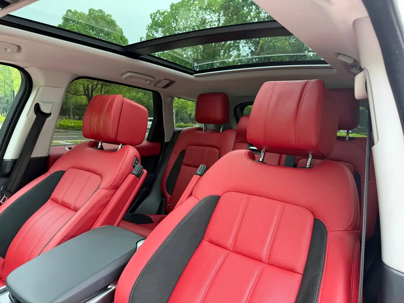 Land Rover Range Rover Sport 2020 3.0 L6 HSE DYNAMIC фото 9