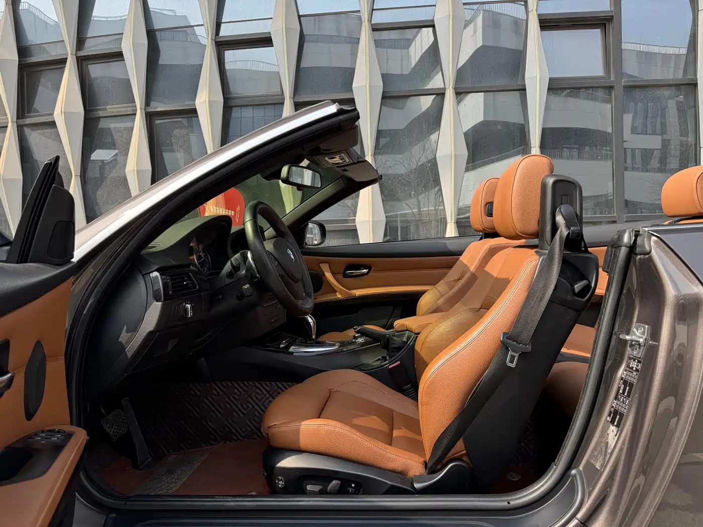 BMW 3 Series (Import) 2011 335i Convertible Coupe фото 10