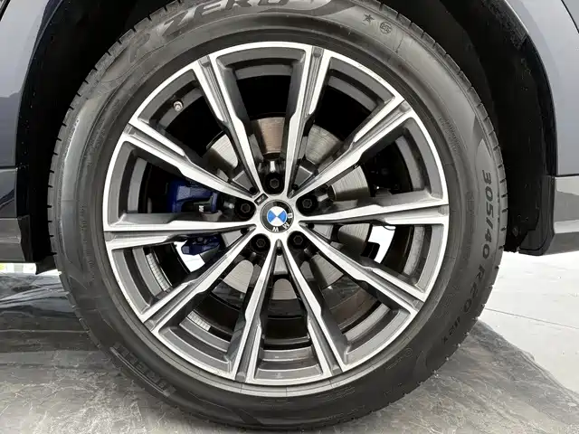 BMW X6 2023 xDrive30i M Sport Package фото 15
