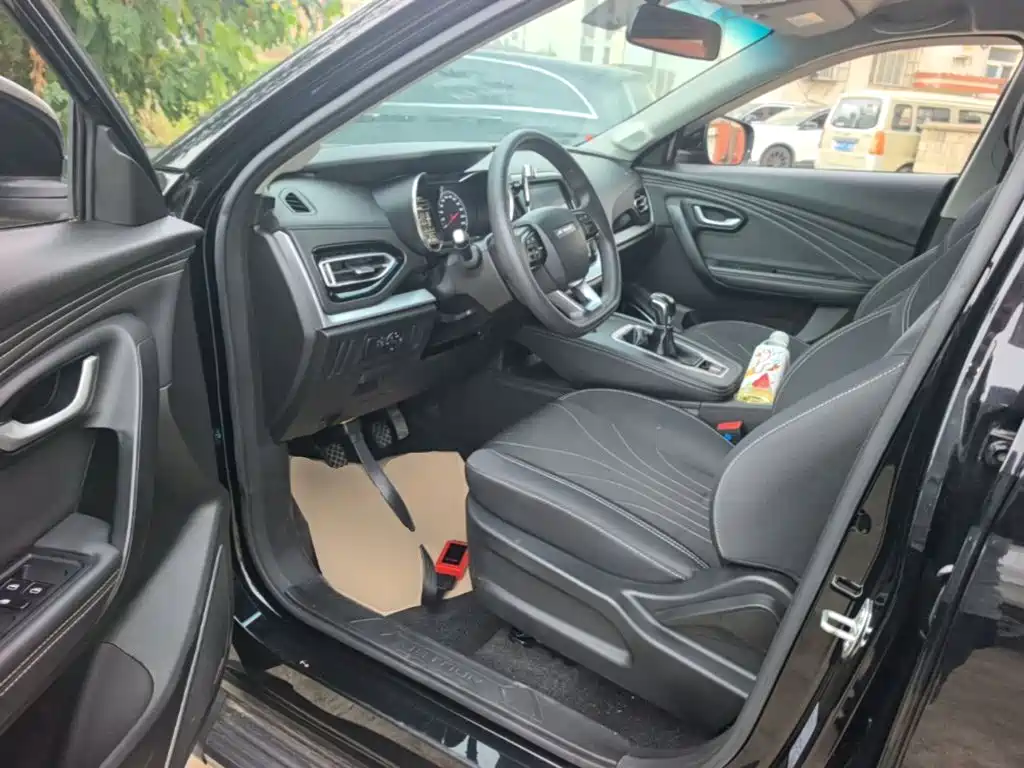 Jetour X70M 2022 2022 1.5T Manual Avant-garde Partner 5-seater