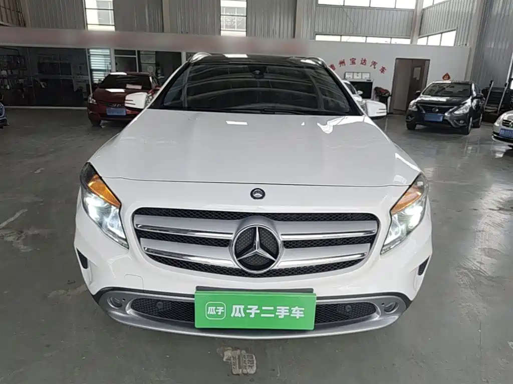 Mercedes-Benz GLA 2016 GLA 200 Dynamic фото 3
