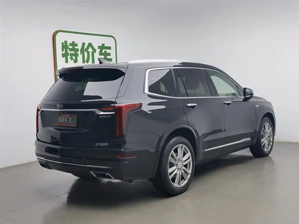 Cadillac XT6 2021 2.0T 6-seater 4WD Luxury фото 2
