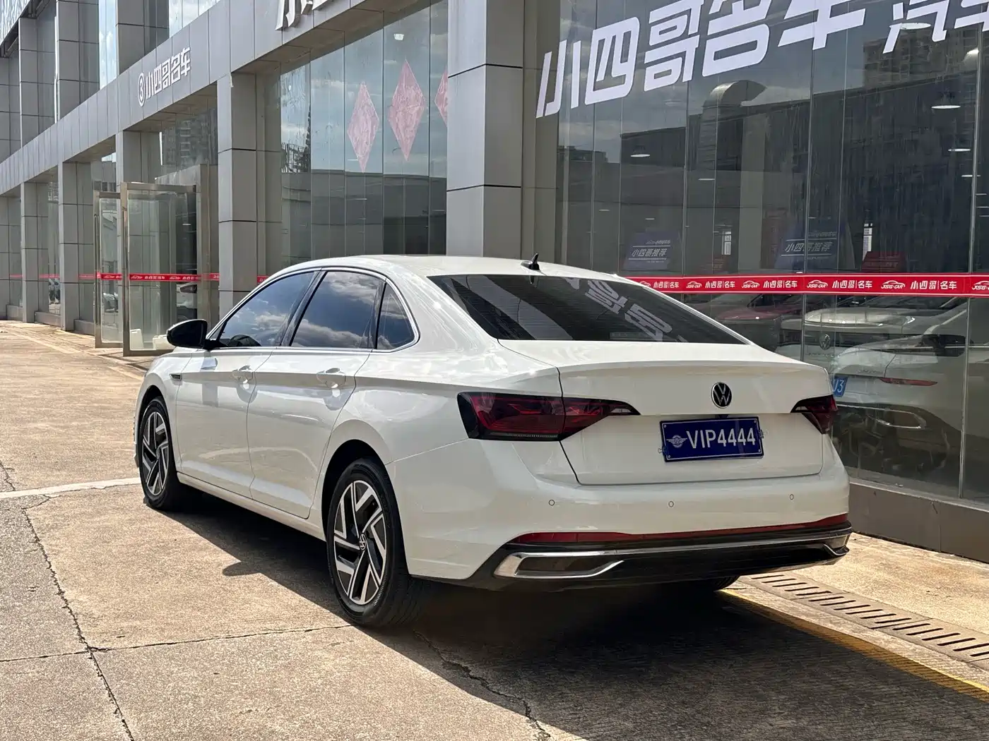 Volkswagen Sagitar, миниатюра 8