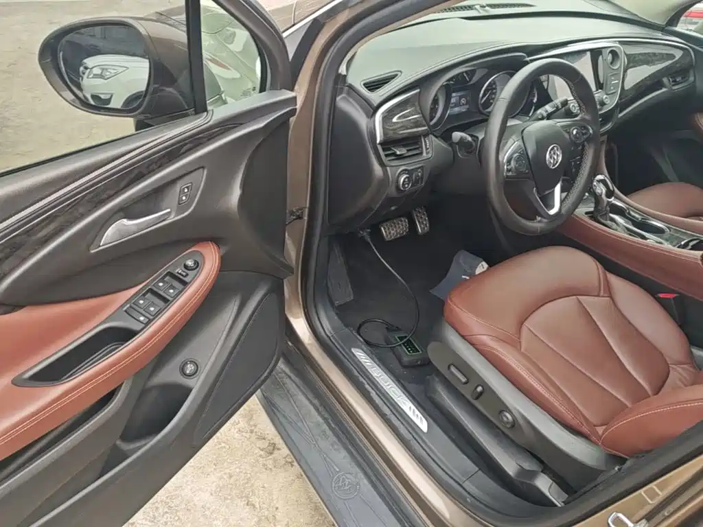 Фото 16 - Buick Envision Plus