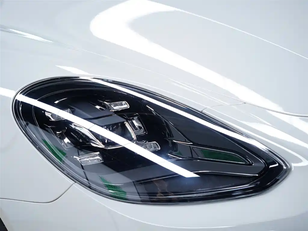 Porsche Panamera 2019 Panamera 2.9T фото 15