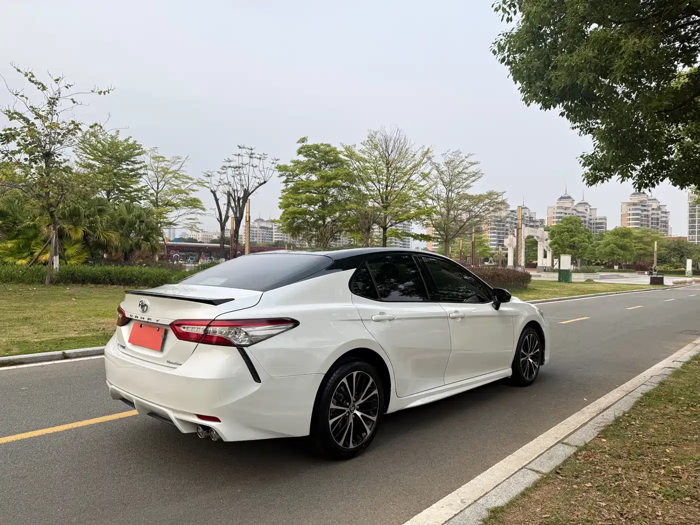 Toyota Camry 2019 Facelift 2.0S F Sport Version фото 7