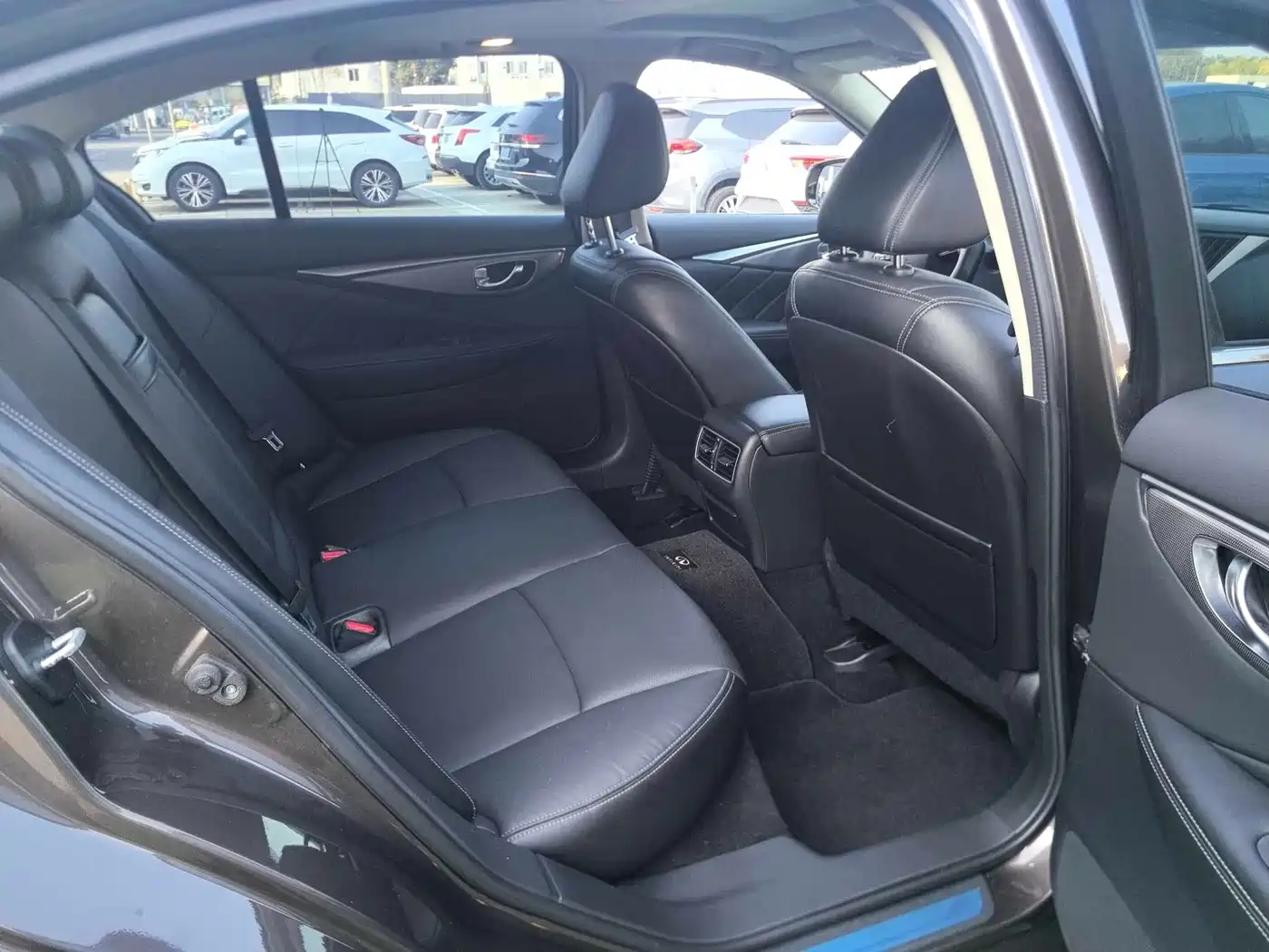 Infiniti Q50L 2017 2016 Model 2.0T Progressive Edition