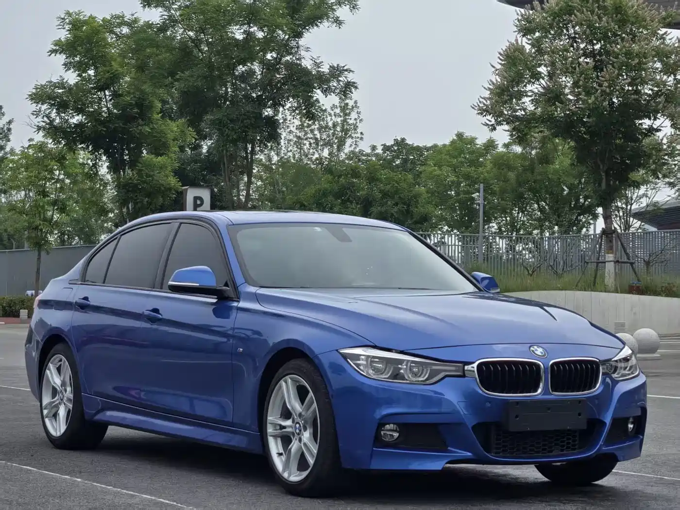 BMW 3 Series 2019 320Li M Sport Package фото 3