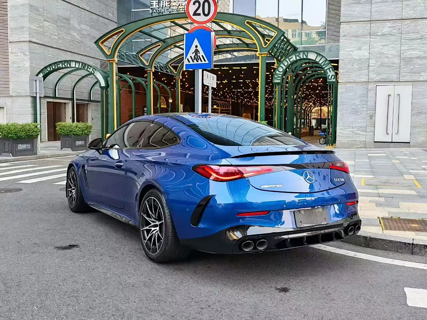 Mercedes-Benz Mercedes-AMG CLE 2024 AMG CLE 53 4MATIC+ Coupe фото 8