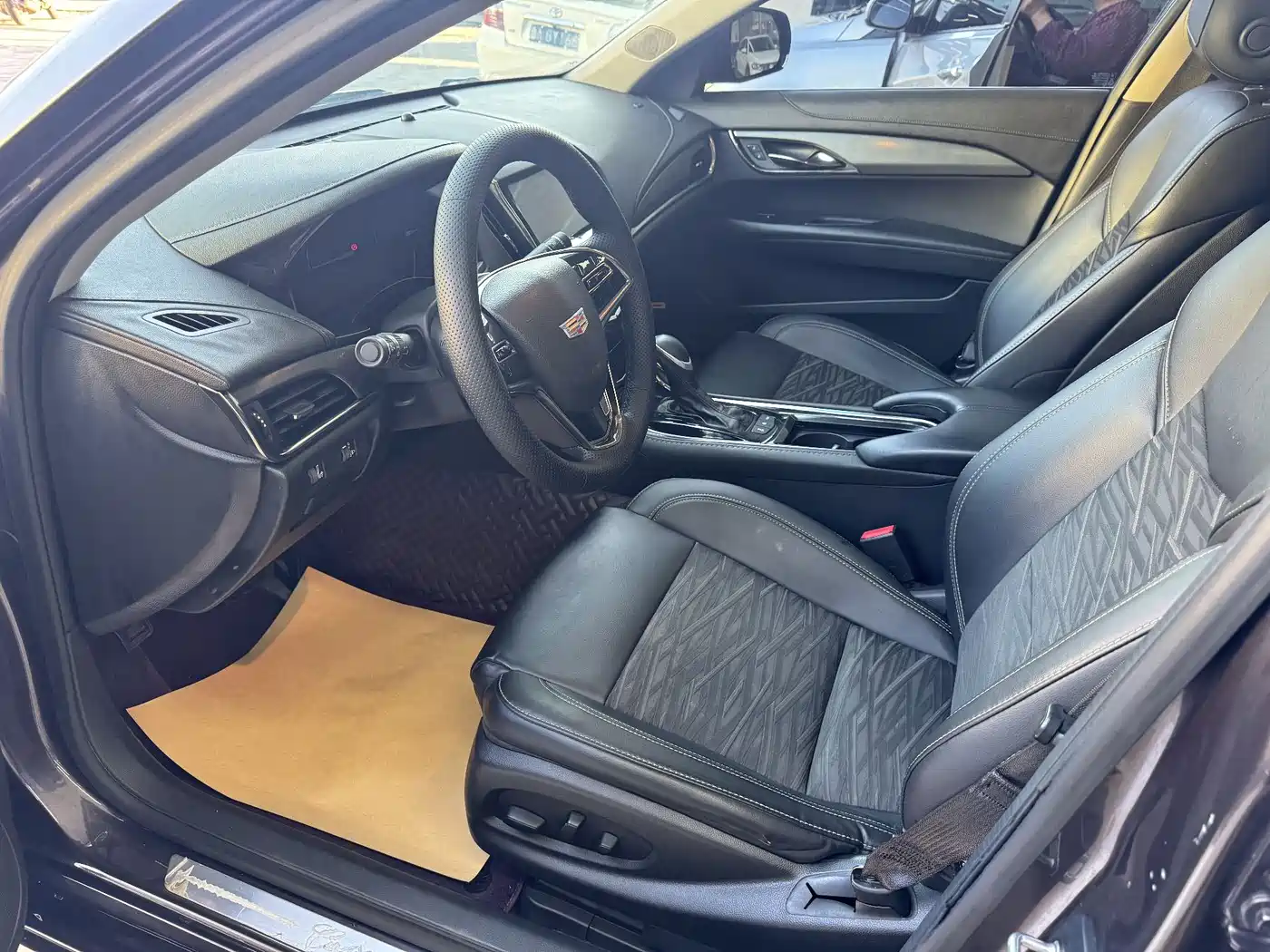 Cadillac ATS-L 2017 28T Technology фото 5