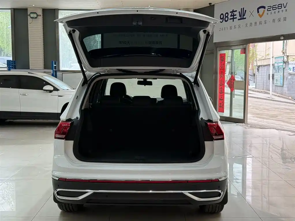 Volkswagen Tiguan L 2023 280TSI 2WD Trend Limited Edition фото 23