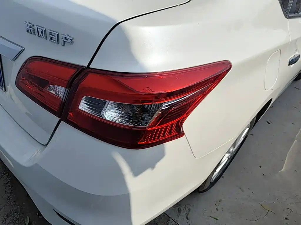 Фото 8 - Nissan Sylphy