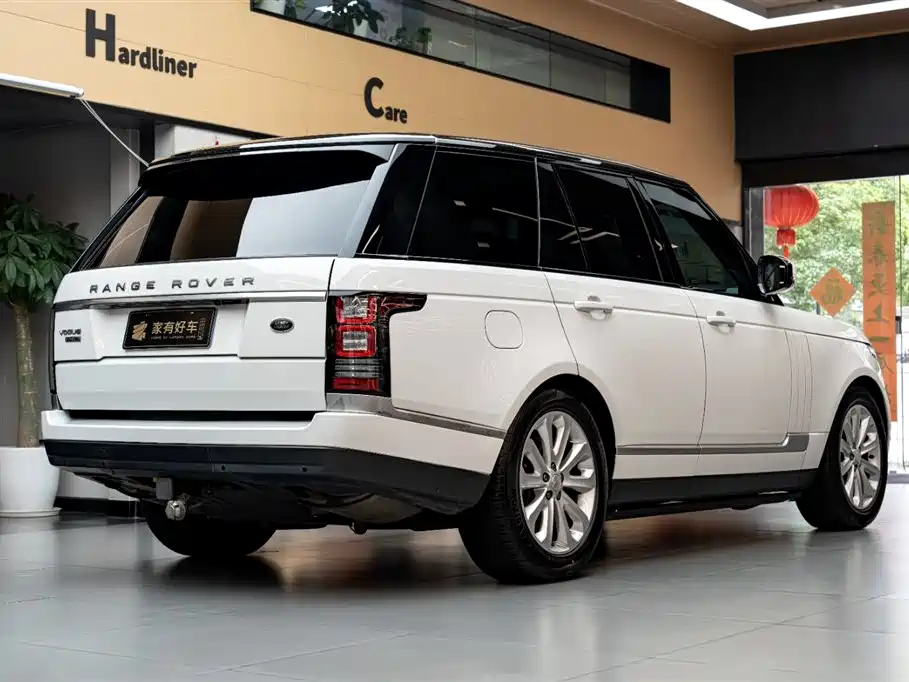 Land Rover Range Rover 2015 3.0 SC V6 Vogue фото 4