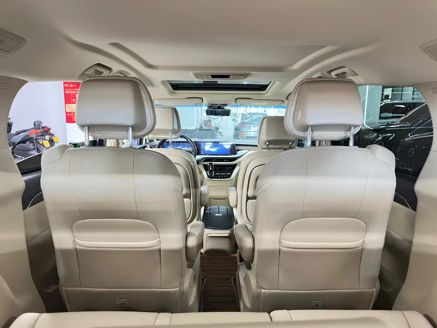 Buick GL8 2023 ES Landmaster Exclusive фото 28