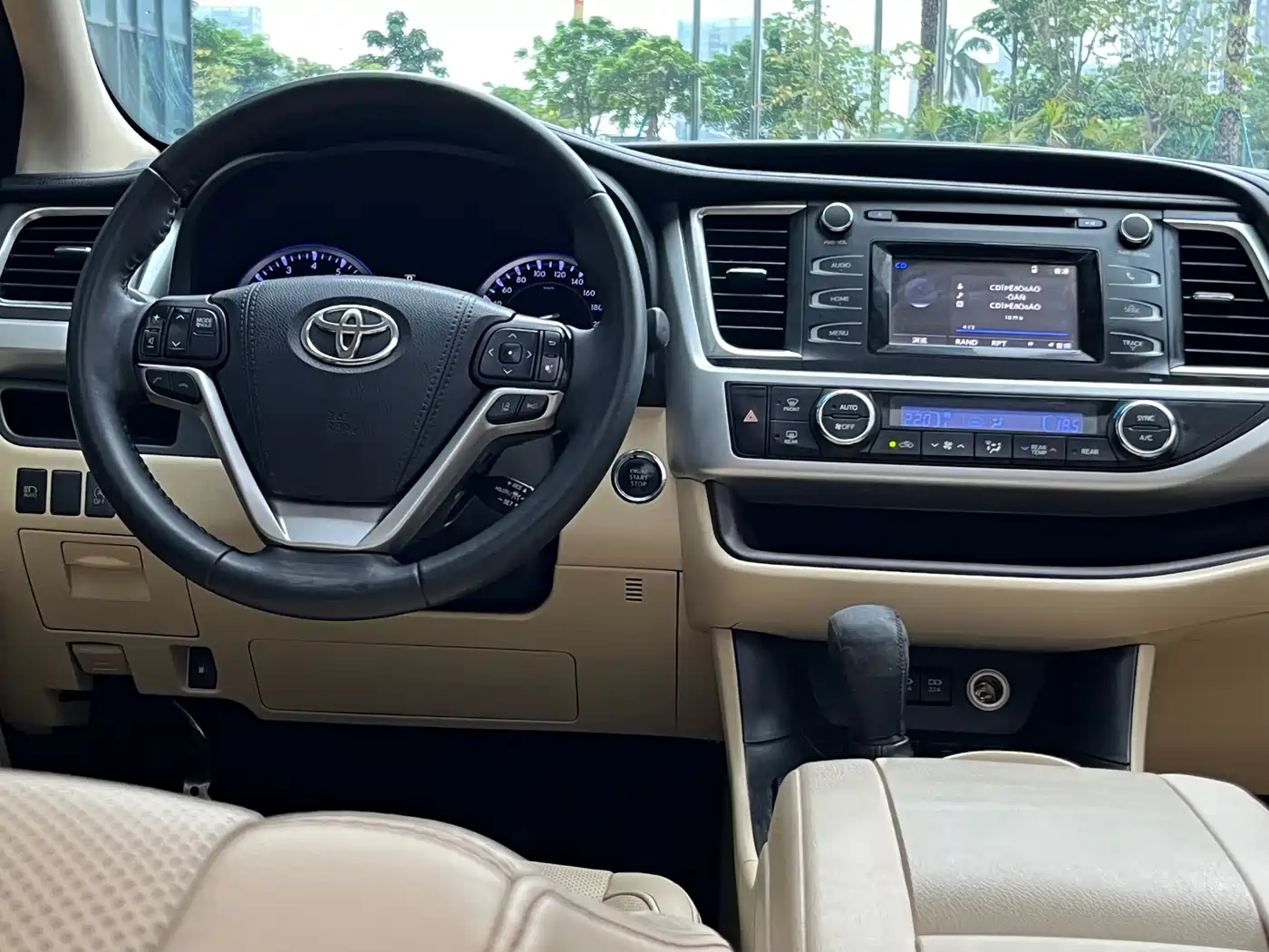 Toyota Highlander 2018 2.0T 4WD Luxury 7-seater China VI фото 11