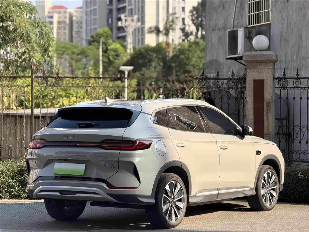 صورة 4 - BYD Song PLUS PHEV