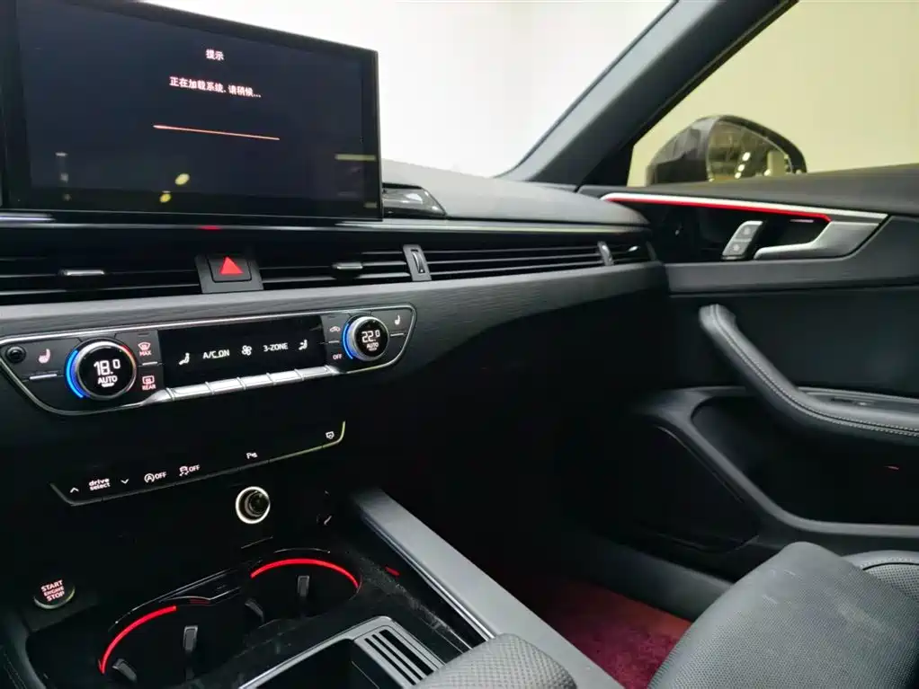 Audi A4L 2024 40 TFSI Luxury Dynamic фото 8