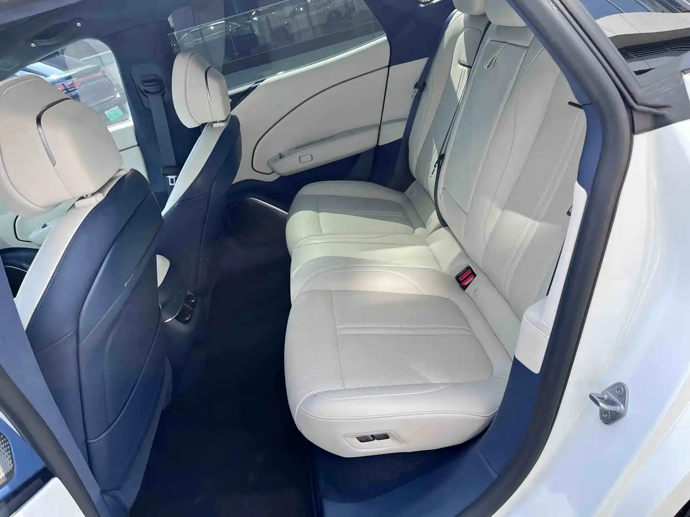 ZEEKR EXTREME KRYPTON 007