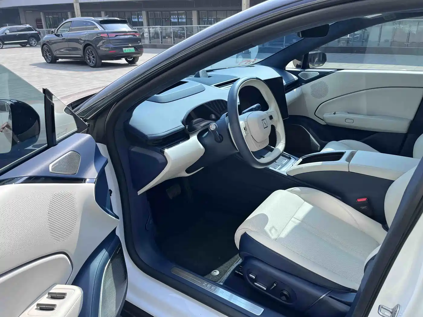 ZEEKR EXTREME KRYPTON 007