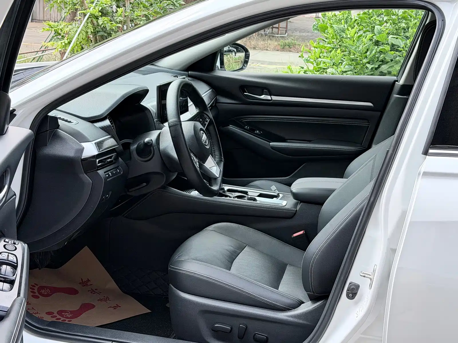 Photo 7 - Nissan Teana