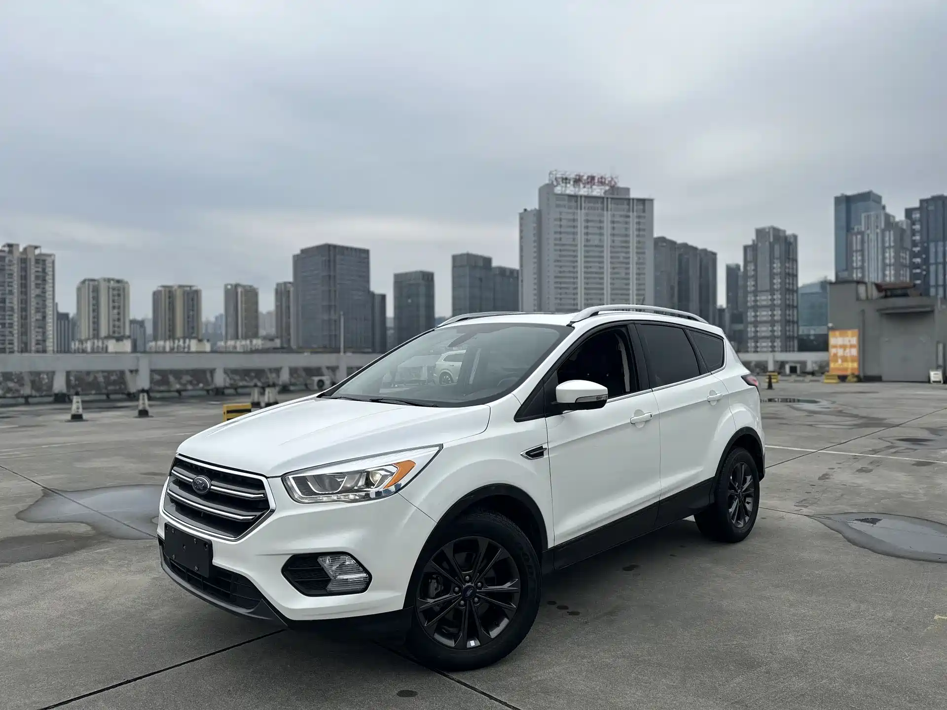 Photo 9 - Ford Kuga